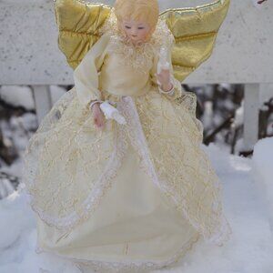 Vintage Noma Illuminated Porcelain Angel